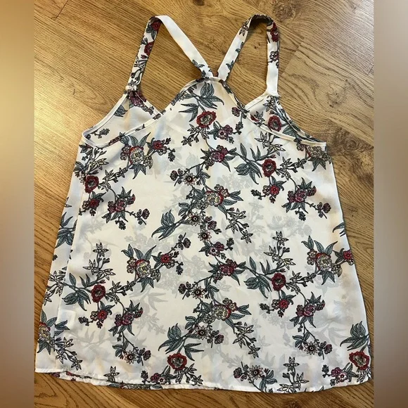 Pink Republic - small sheer flowery tank top - Picture 2 of 3